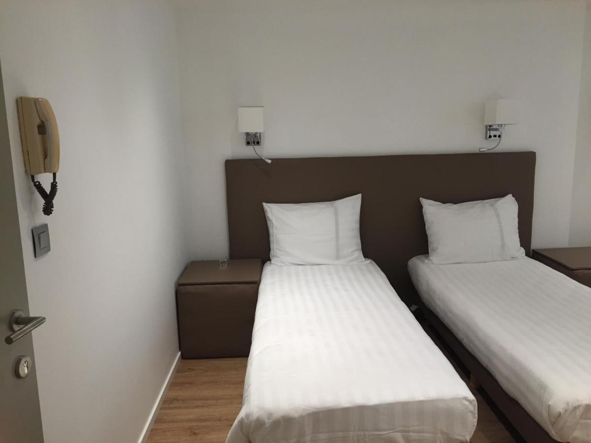 Shelter-Rooms Buysinghen 外观 照片
